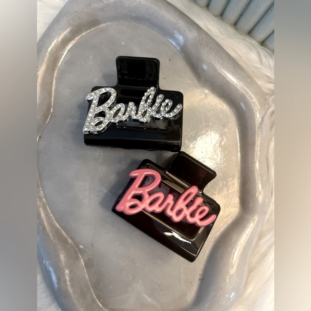 Barbie Hair Clips in Black and Pink